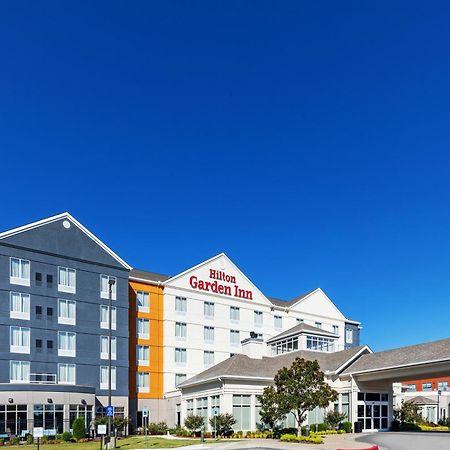 Hilton Garden Inn Midtown Tulsa Exterior foto