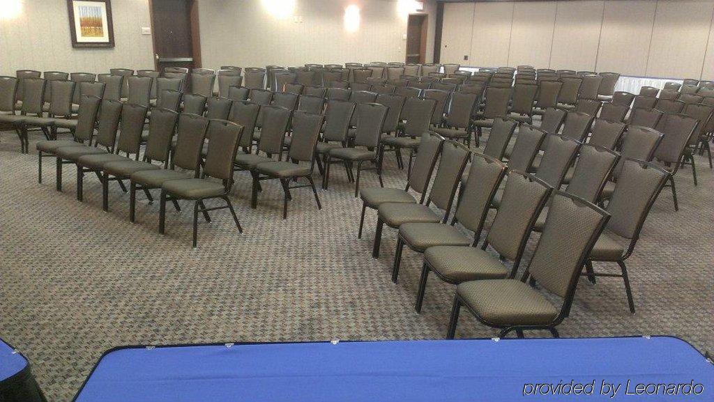 Hilton Garden Inn Midtown Tulsa Business foto