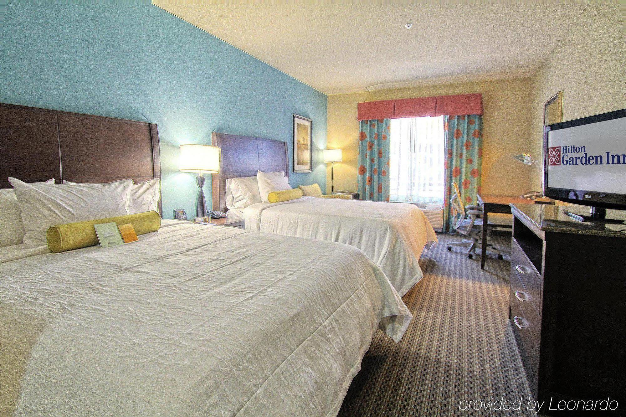 Hilton Garden Inn Midtown Tulsa Einrichtungen foto